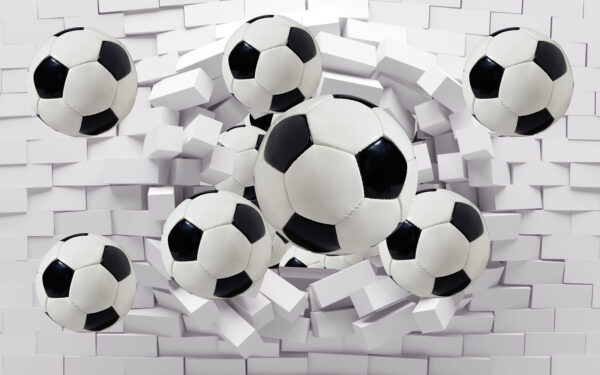Skupina futbalových lôpt letiacich cez stenu Skupina futbalových lôpt letiacich cez stenu