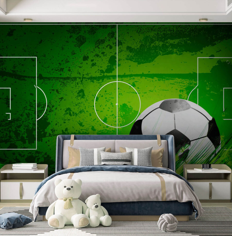 Futbalová lopta na zelenom ihrisku