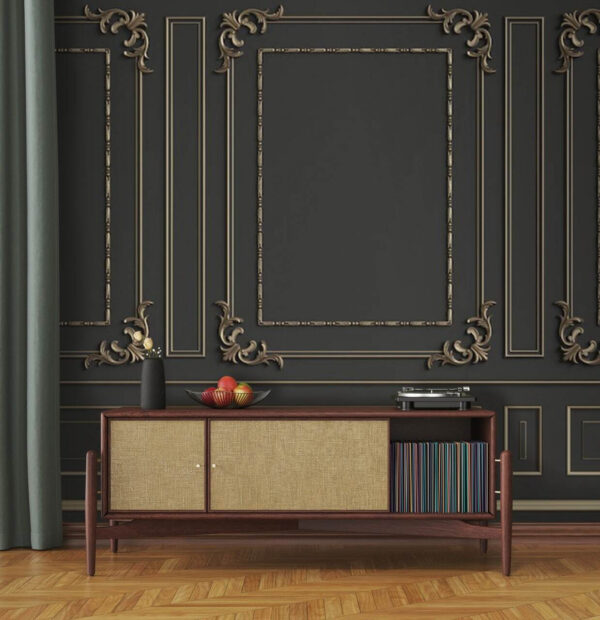 Elegantný ozdobný dizajn steny v tmavých tónoch Elegantný ozdobný dizajn steny v tmavých tónoch