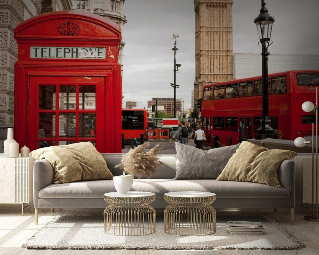 Červená telefónna búdka v meste u55730pig9 1024x819 - Červená telefónna búdka v meste - tegory