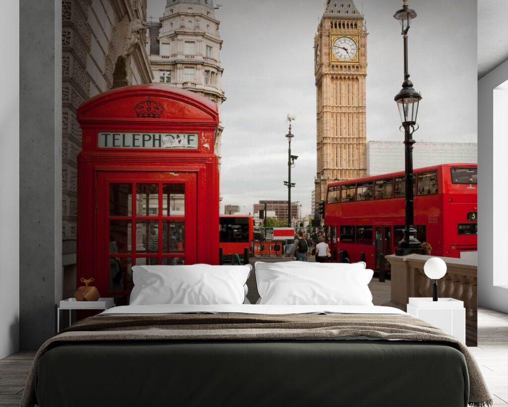 Červená telefónna búdka v meste u55730pib84 1024x819 - Červená telefónna búdka v meste - tegory