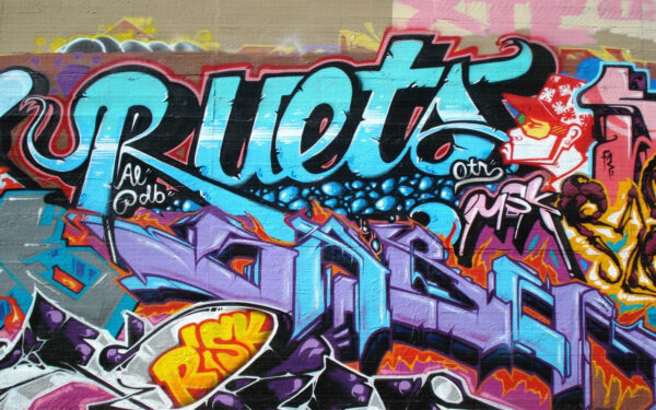 Stena s grafitmi Stena s grafitmi