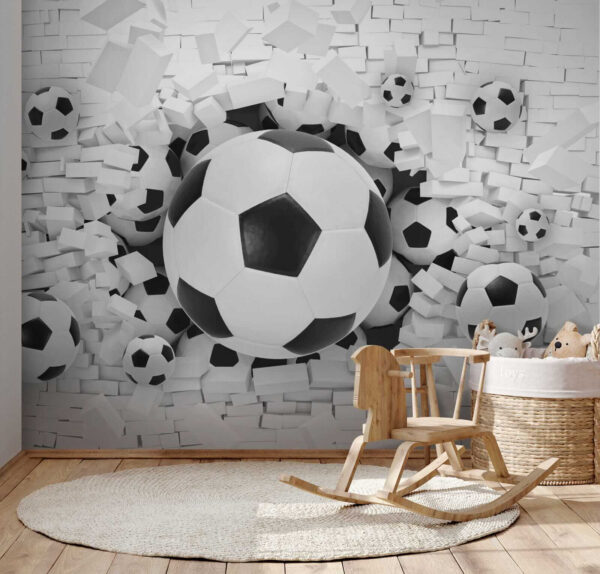 Skupina futbalových lôpt v kope tehál Skupina futbalových lôpt v kope tehál