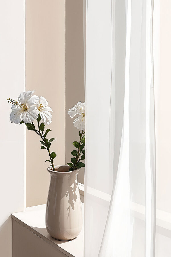 A white flowers in a vase A white flowers in a vase