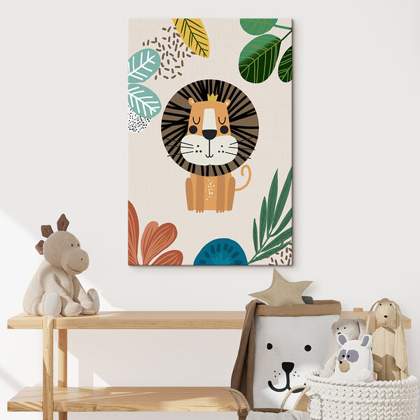 A lion with a crown and leaves