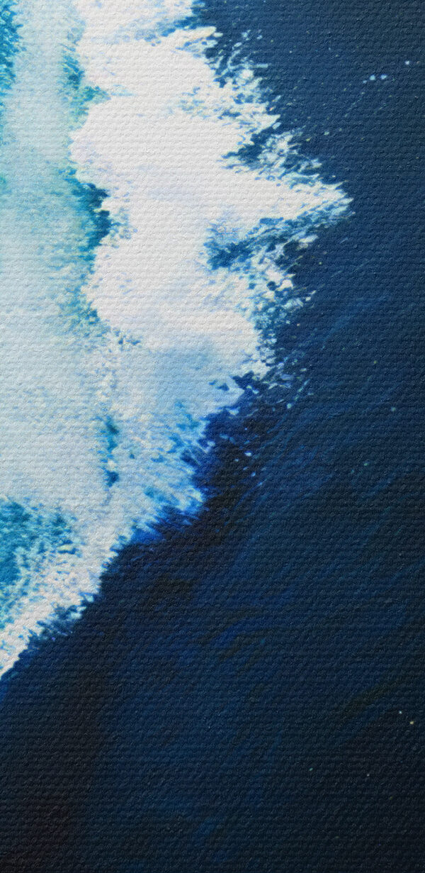Vlna narážajúca do oceánu Vlna narážajúca do oceánu