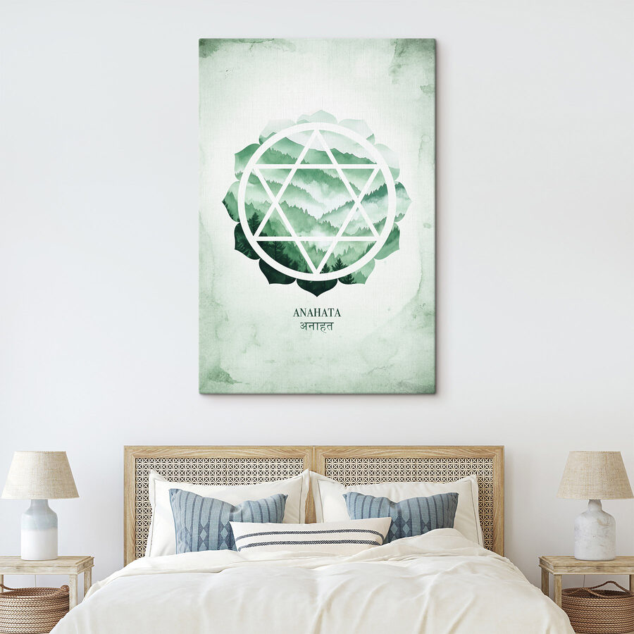 Zelený a biely symbol s horami v pozadí
