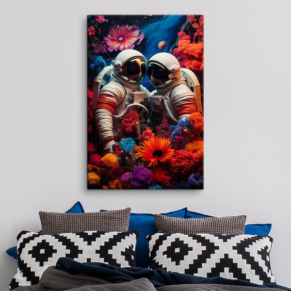 Dvaja astronauti v skafandroch a kvety Dvaja astronauti v skafandroch a kvety