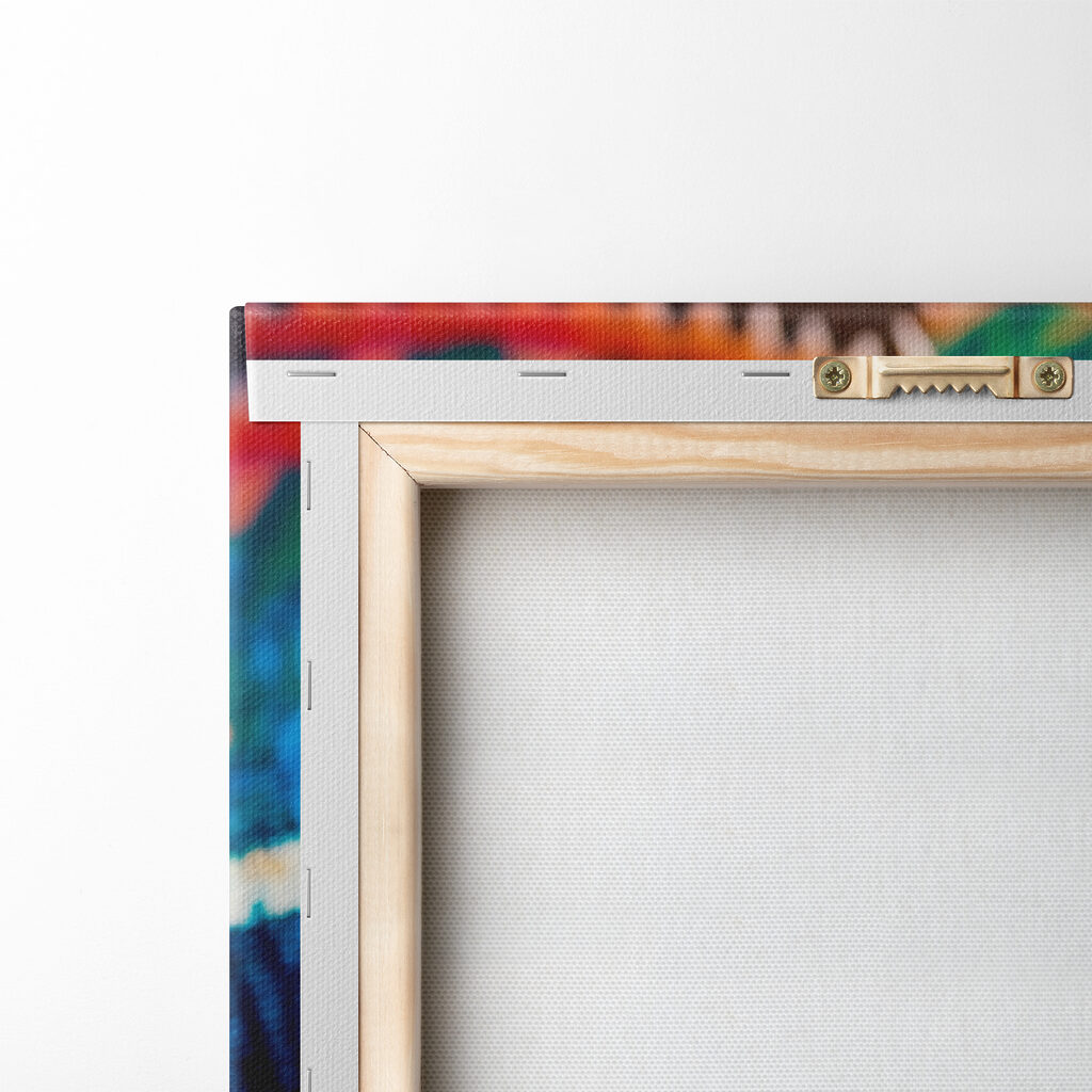 Colorful lizard on a leaf Colorful lizard on a leaf