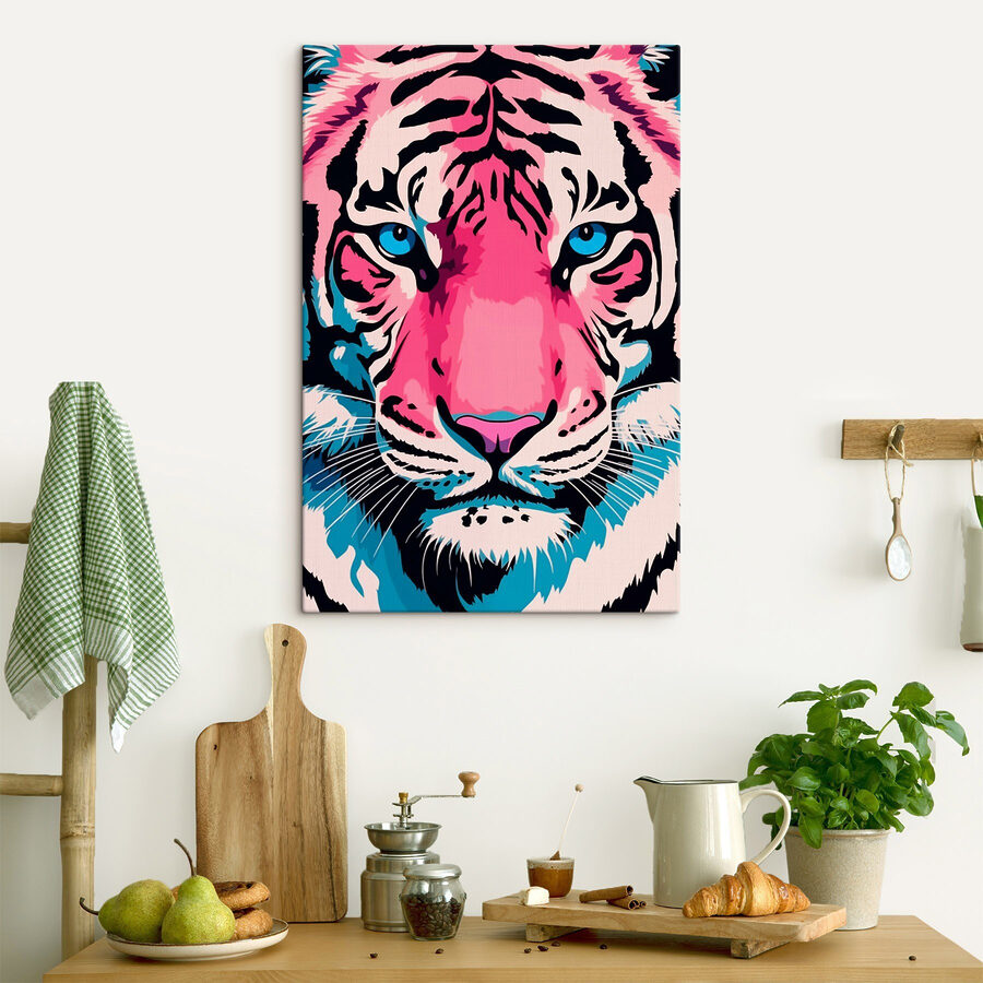 Odvážny tiger s výraznými modrými očami