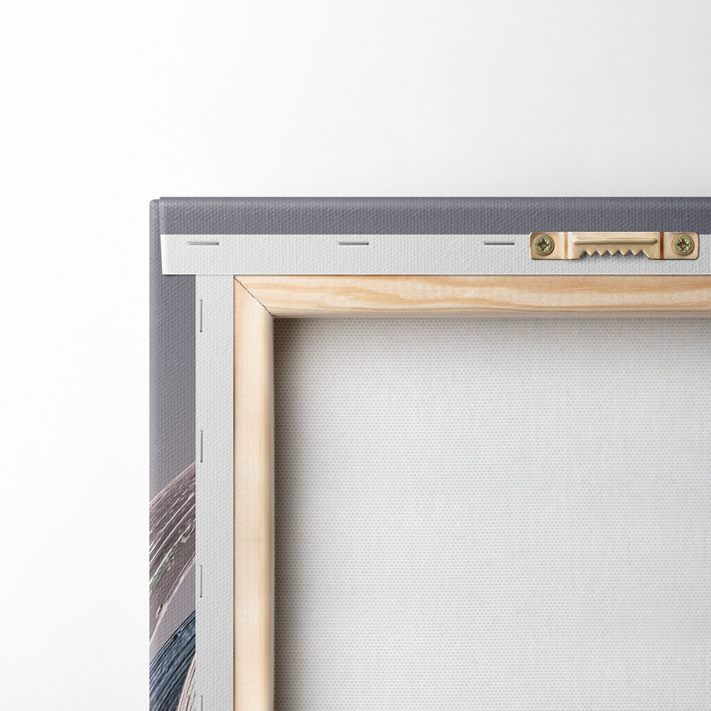 A close up of a swirl