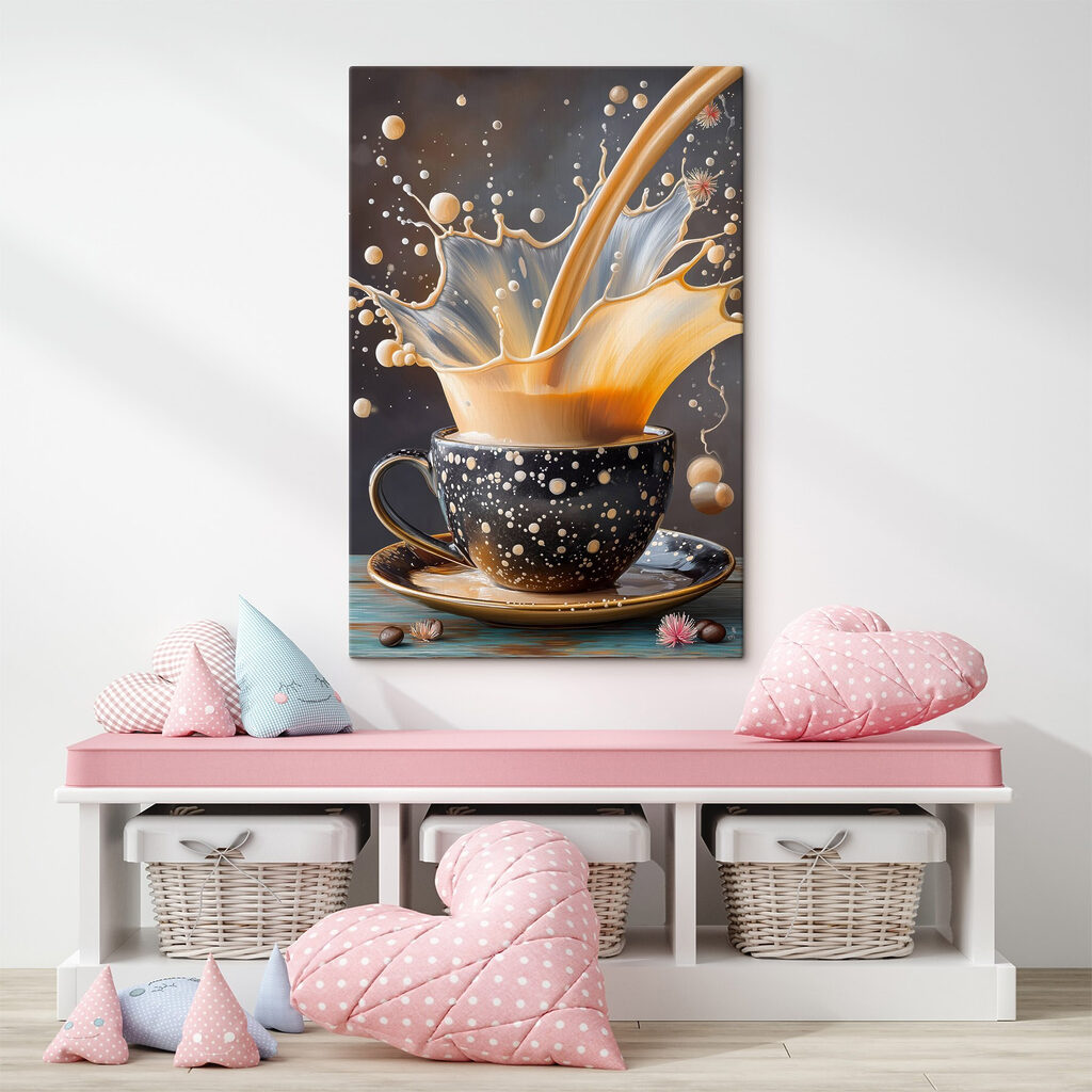 Splash of liquid in a cup Splash of liquid in a cup