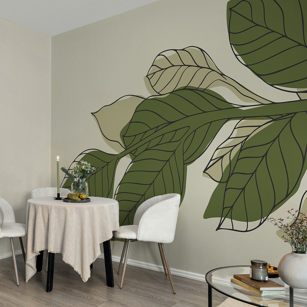 Zelená listnatá rastlina s čiernymi líniami