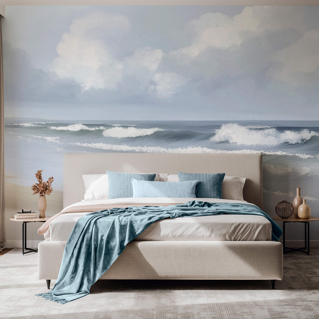 Pláž s vlnami narážajúcimi na breh Pláž s vlnami narážajúcimi na breh