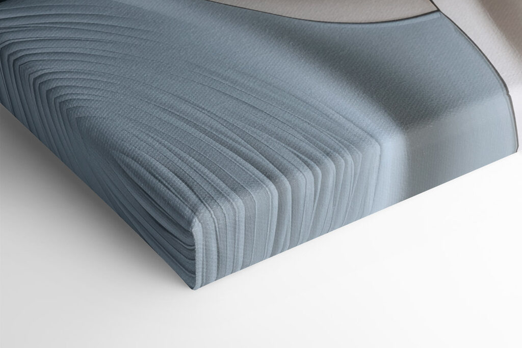 Abstract curves in soothing colors