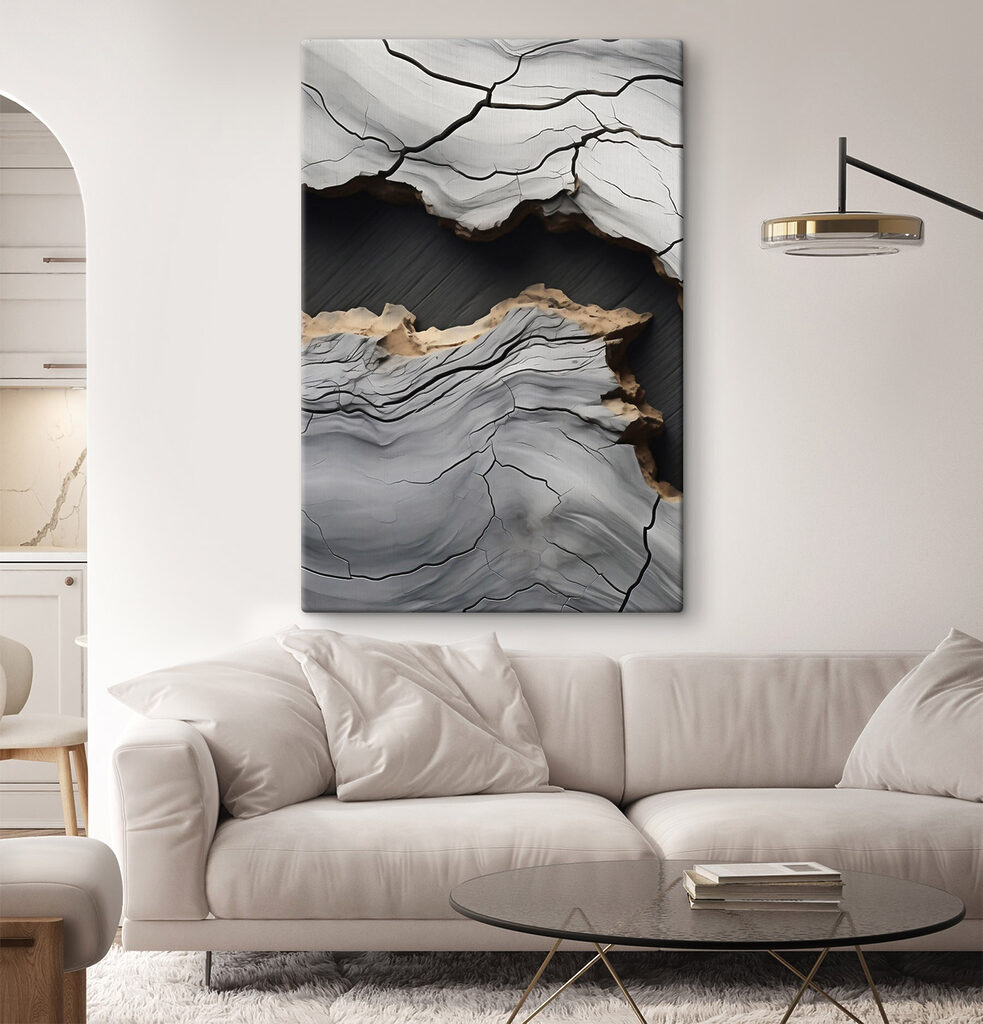 Fluid patterns in striking contrast