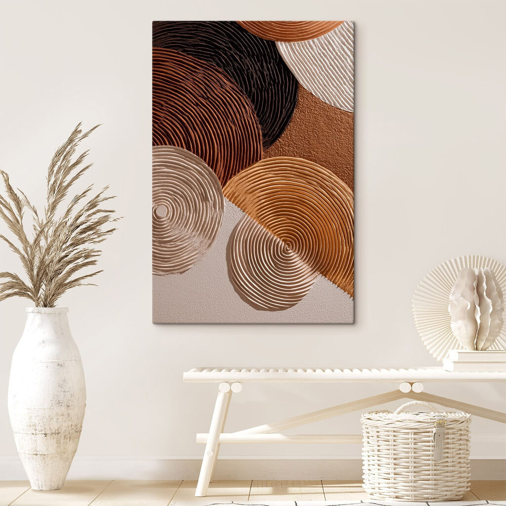 Flowing patterns in earthy tones Flowing patterns in earthy tones